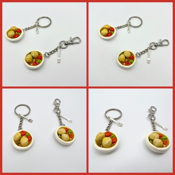 Soup Keychain or Bag Clip – Matzah Ball Soup or Chicken Noodle Soup – Mini Food - Picture 3 of 7